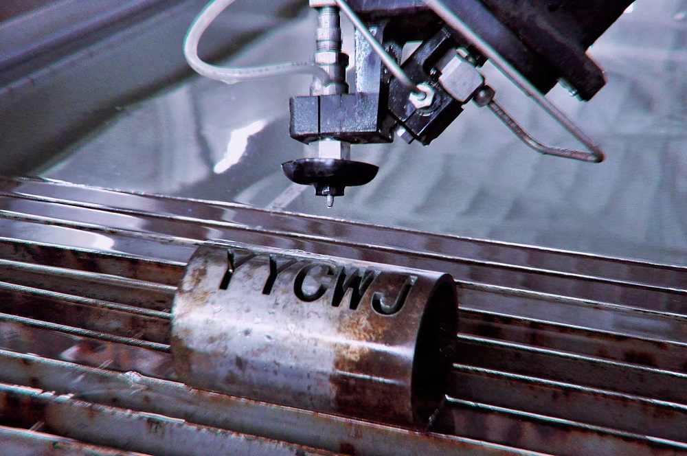 5 axis waterjet pipe & sheet cutting